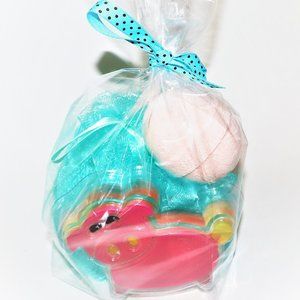 Bath Gift Set | Glycerin bar soap, Large mesh sponge, Bath Bomb, Perfect for Bub